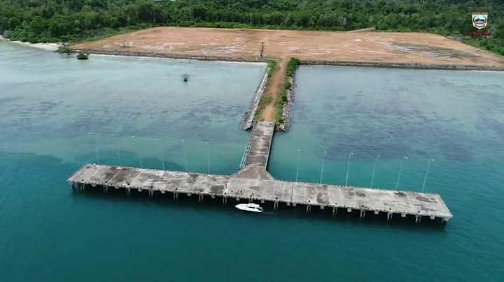 Pelabuhan Teluk Tapang, Air Bangis - Pasbar. Pelabuhan Teluk Tapang, Air Bangis - Pasbar.