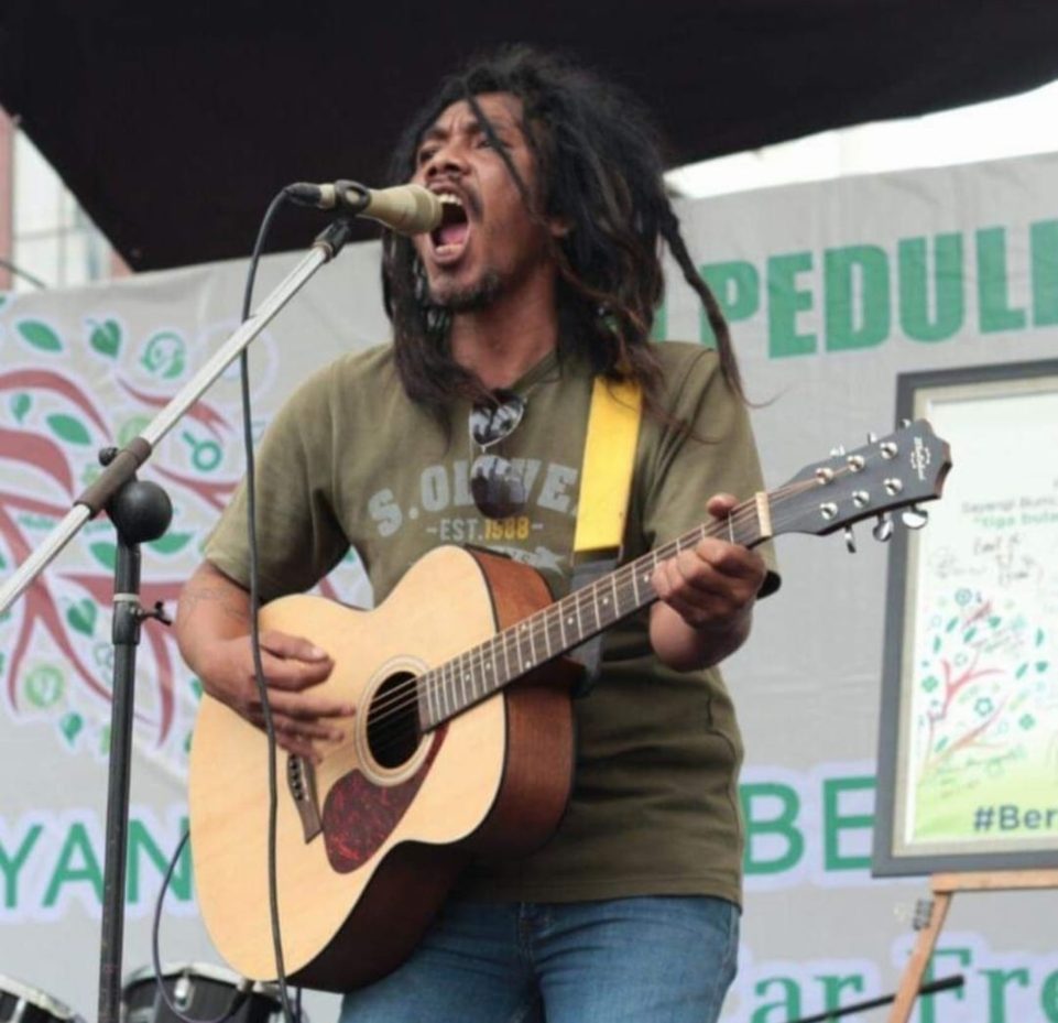 Mr.Ho, Penyanyi Rock Ballads Indonesia. (Dok. Istimewa)