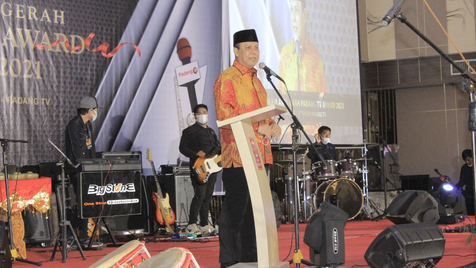 Komjen Boy Rafli saat orasi kebangsaan di Malam Anugerah Padang Tv Award 2021. (Dok. Istimewa)